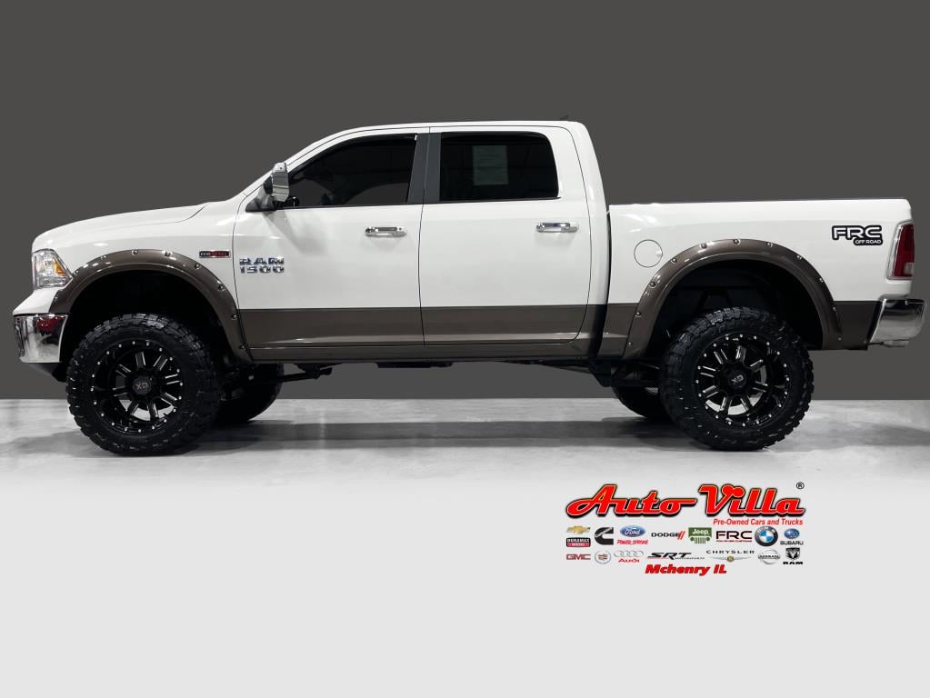 2018 RAM 1500 Laramie 4x4 Crew Cab 5'7's photo