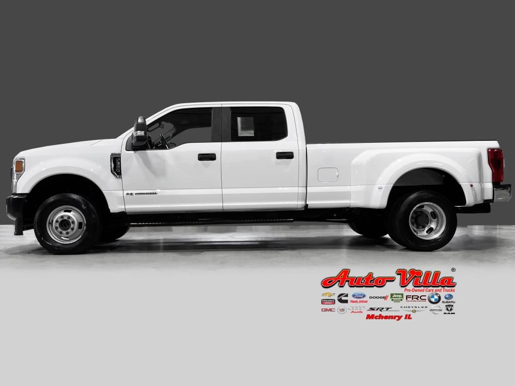 2022 Ford F-350 XL 4x4 Crew Cab 8' Box DRW's photo
